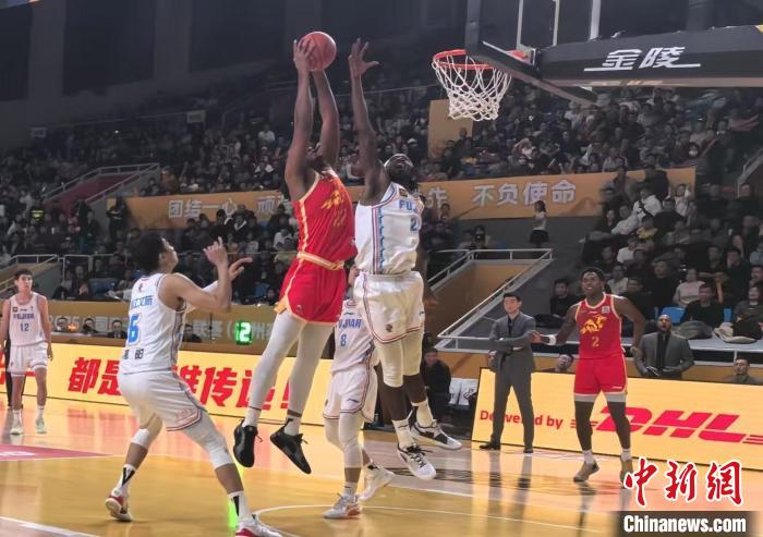 广厦重返杭州老主场圣杭体以115：88大胜福建，收