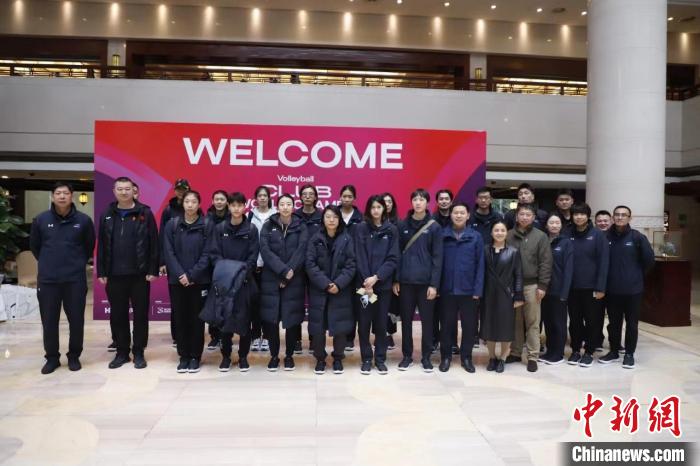 天津渤海银行女排亮相杭州备战世俱杯 中国本土