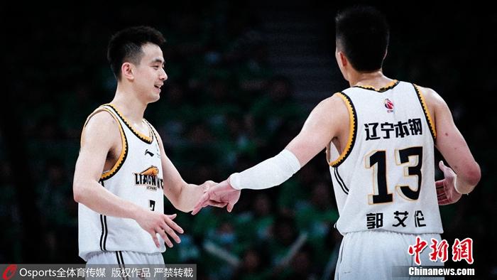 赵继伟:以责任与信念挺过漫长赛季,书写卫冕