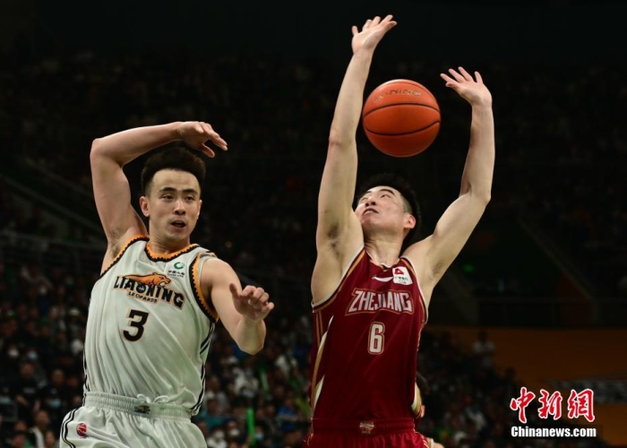 赵继伟:以责任与信念挺过漫长赛季,书写卫冕